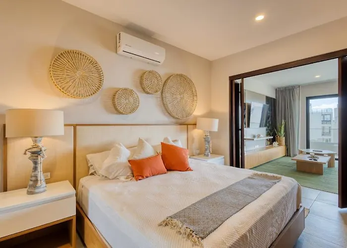 Ferienhaus Peaceful Coastal With Pool, Balcony & Fitness Center *