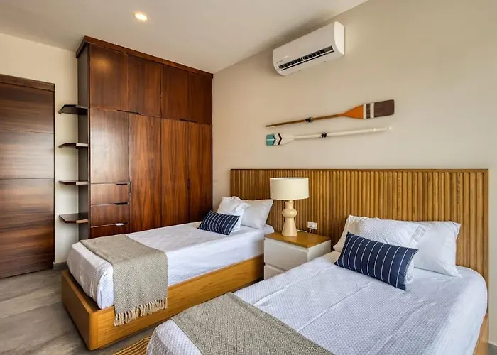 Ferienhaus Peaceful Coastal With Pool, Balcony & Fitness Center Cabo San Lucas